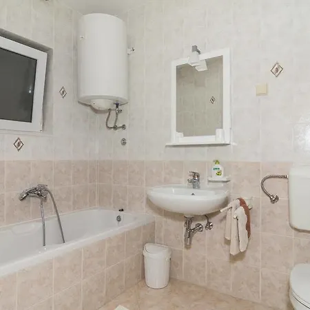 Guest house Ana